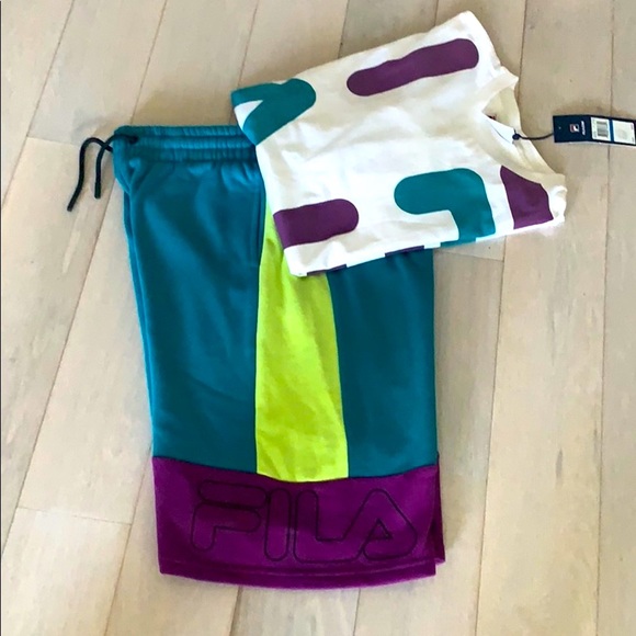 FILA men’s fleece shorts XXL NWT - Picture 2 of 9